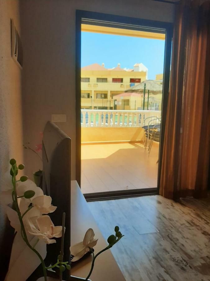 Comfortable Apartment Next To The Pools アデヘ エクステリア 写真